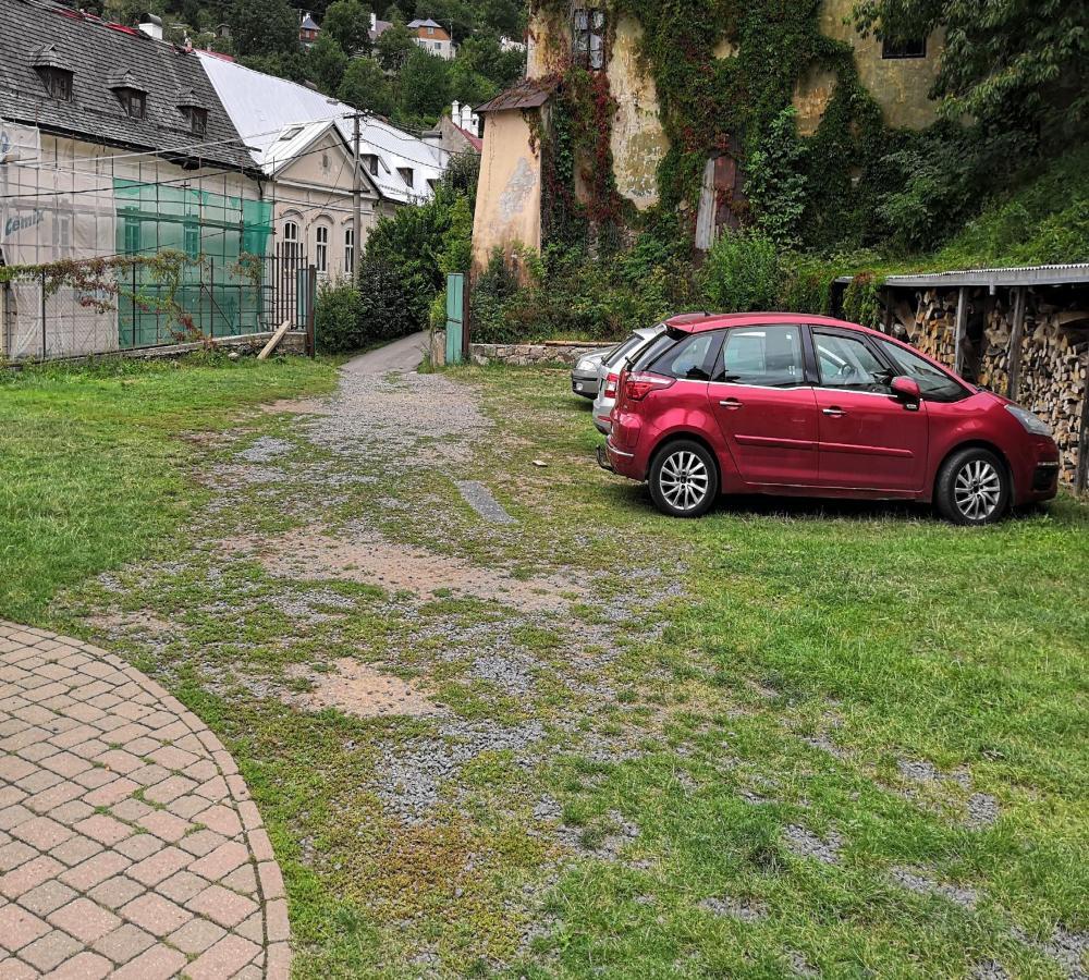 Hostel Skautsky Dom Banská Štiavnica Exterior foto