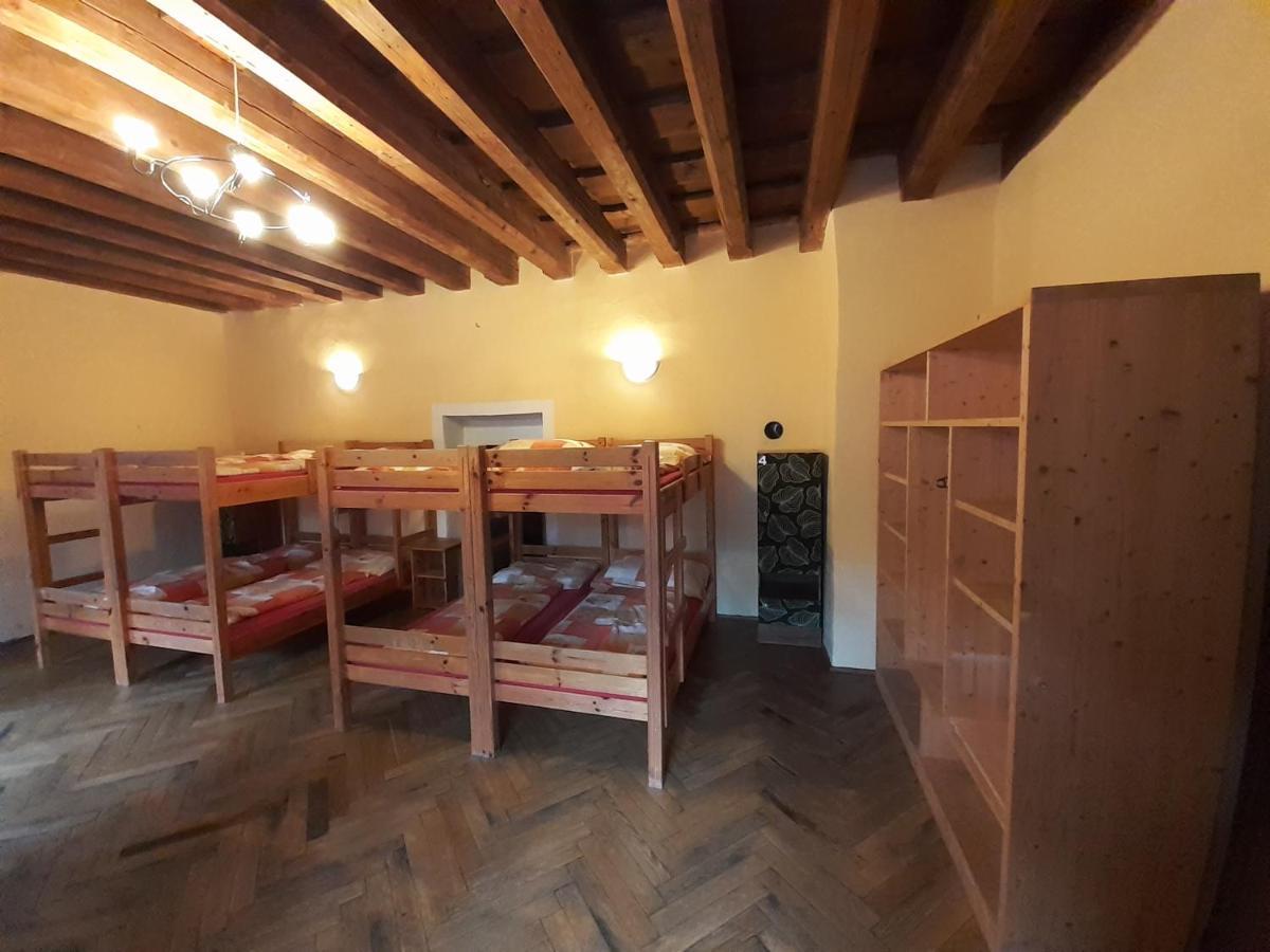 Hostel Skautsky Dom Banská Štiavnica Exterior foto